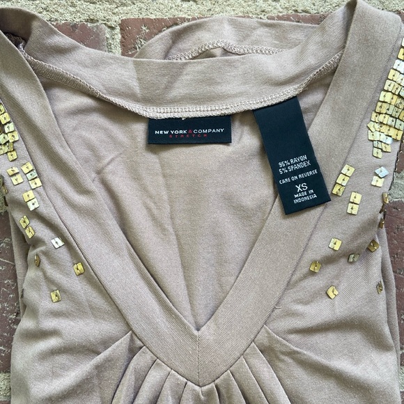 Bundle of XS Tops Tommy Hilfiger & NY & Co - Picture 10 of 15